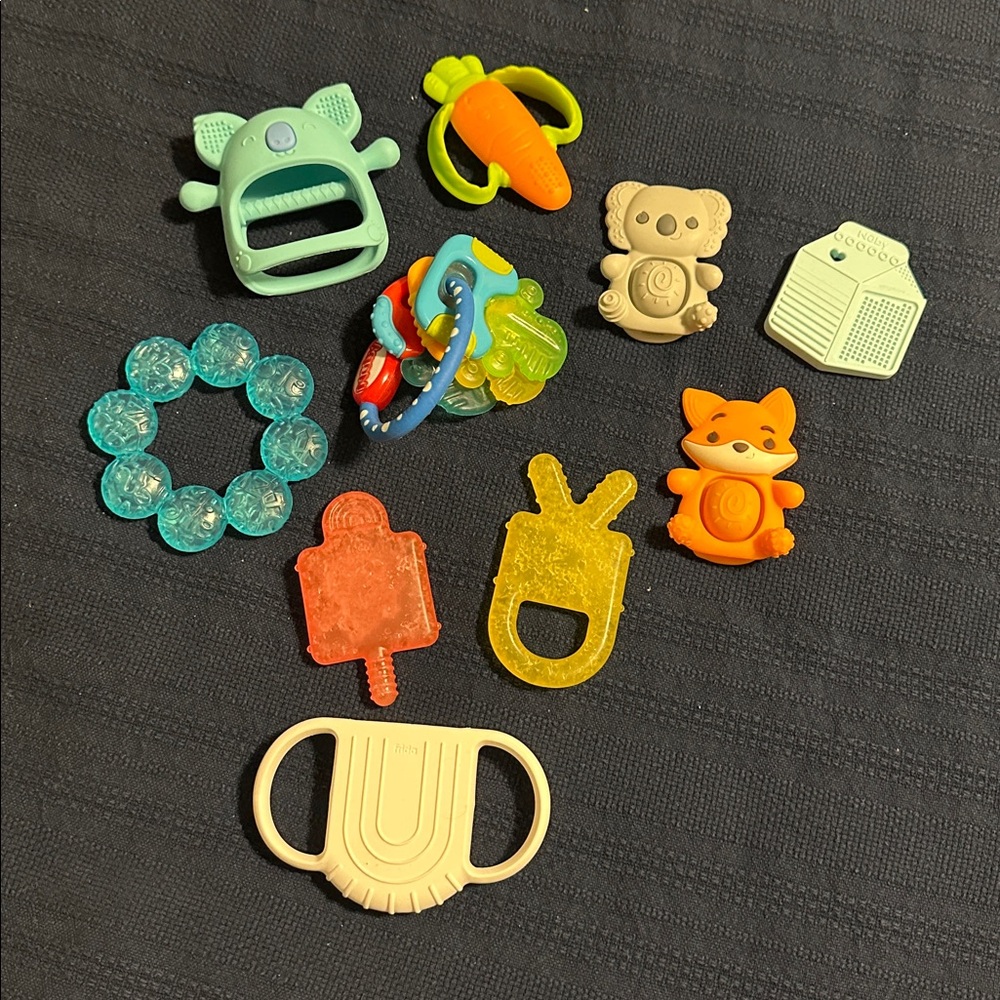Nuby - Colorful Baby Teething Toy Set